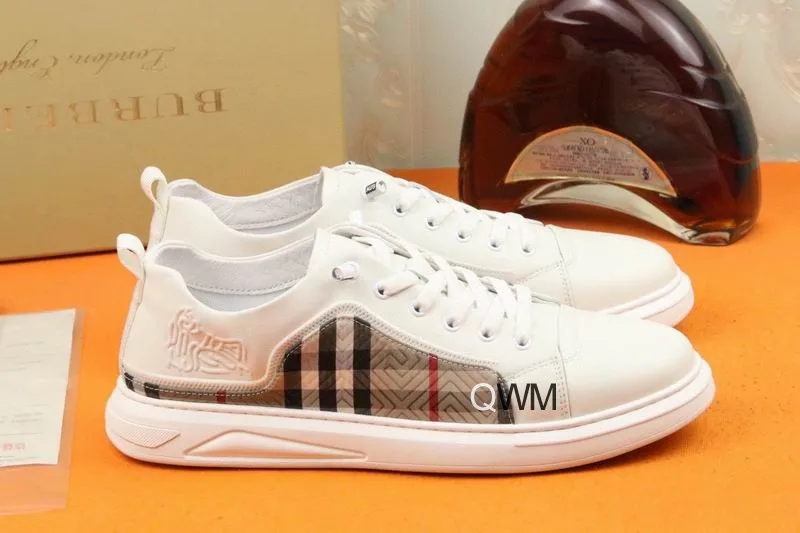 Burberry sz38-44 WM0242