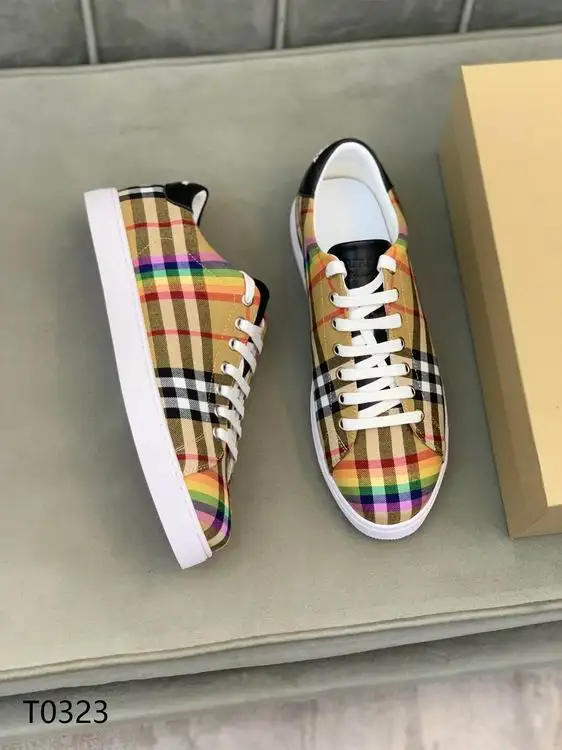 Burberry sz38-45 0339