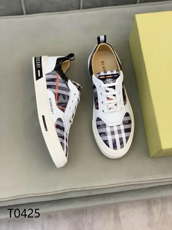 Burberry sz38-45 0341