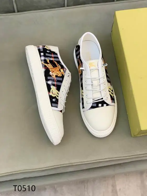 Burberry sz38-45 0346