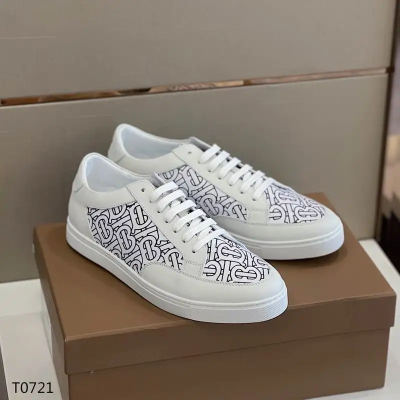 Burberry sz38-44 0374