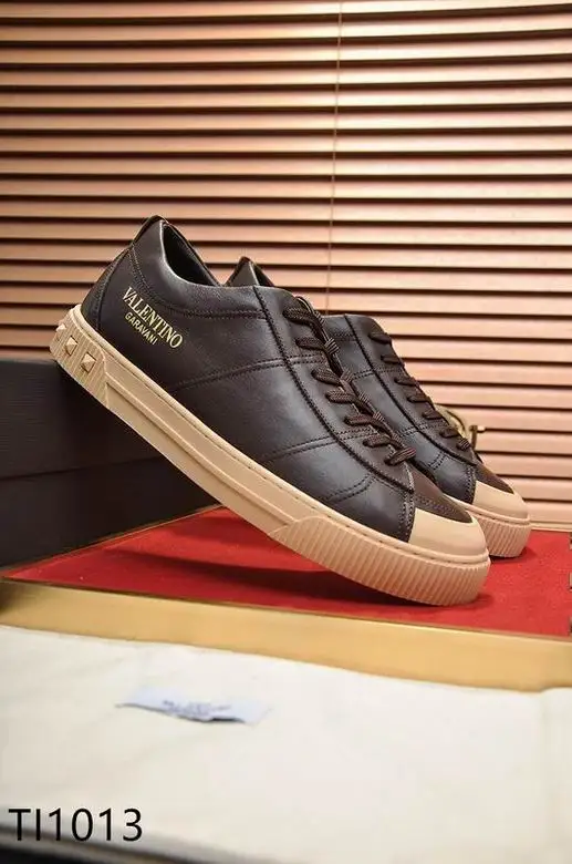 Valentino sz38-44 n0321