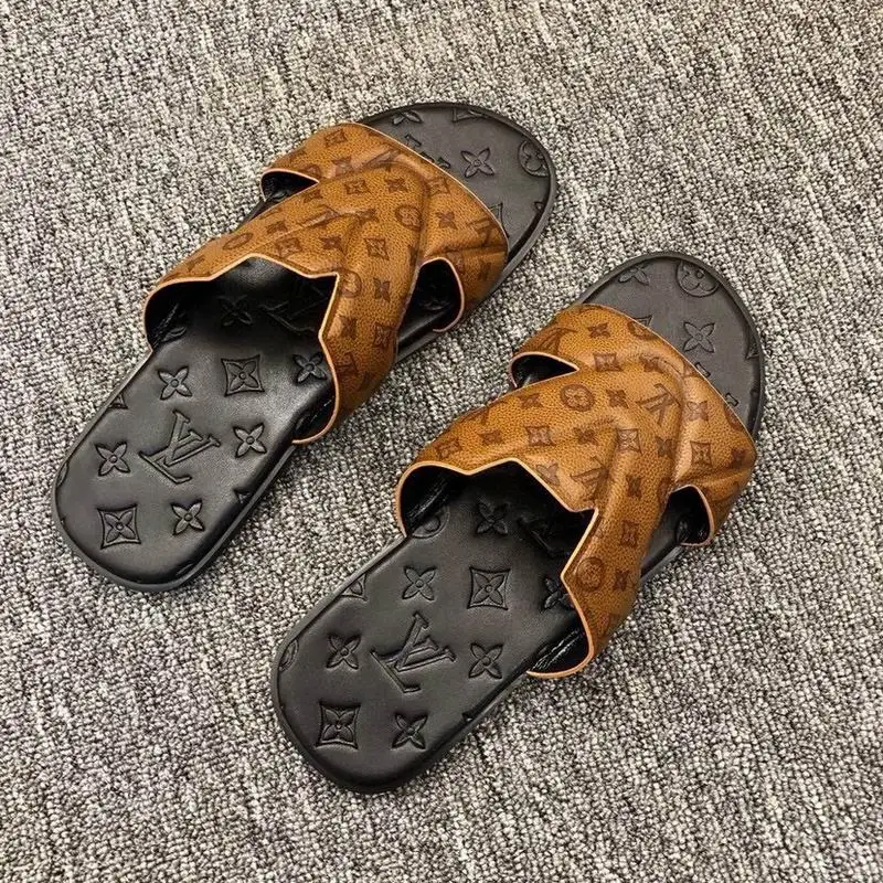 2025 LV Slipper man 0304