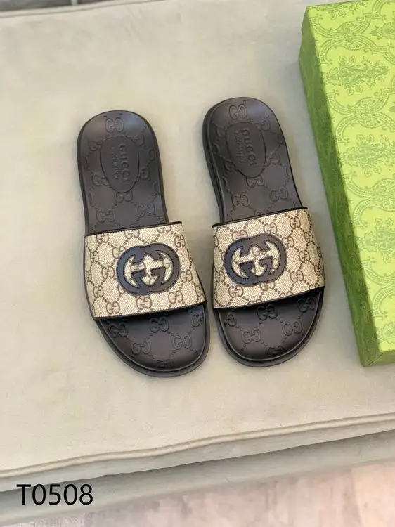 Gucci sz38-45 0409