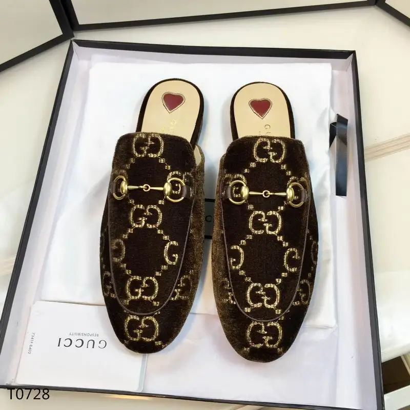 Gucci sz38-44 0406
