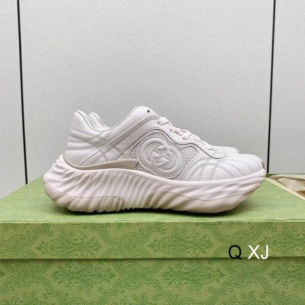 Gucci sz35-45 XJ0407