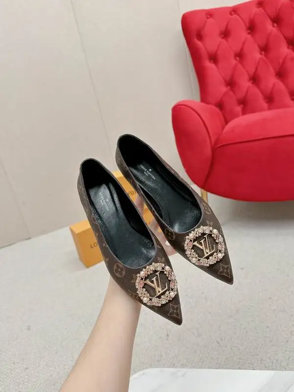 2025 LV Single Shoes 0802
