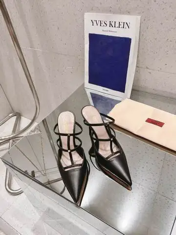 Valentino 9cm sz35-41 mnh0423