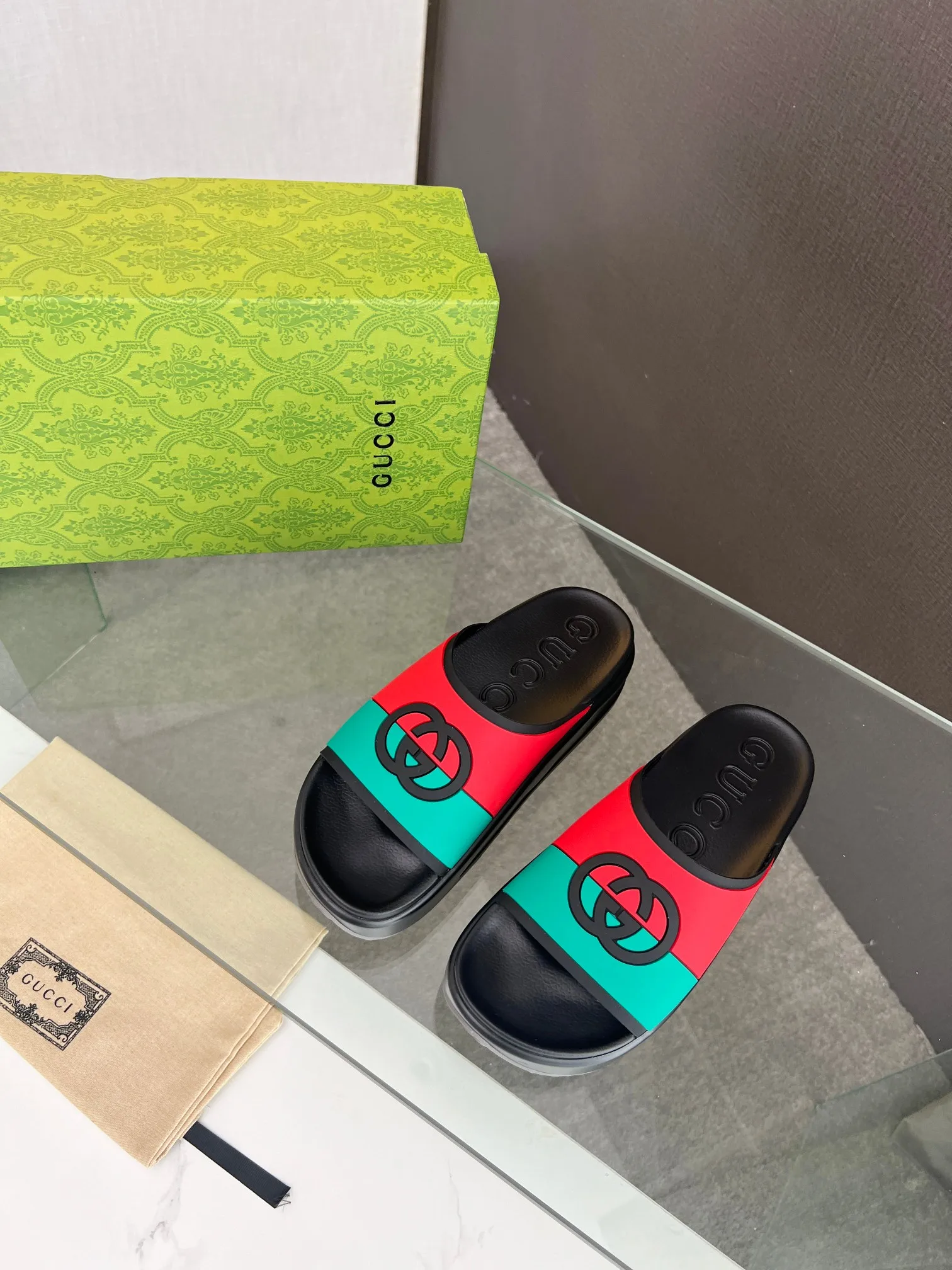 Gucci sz35-46 h0704
