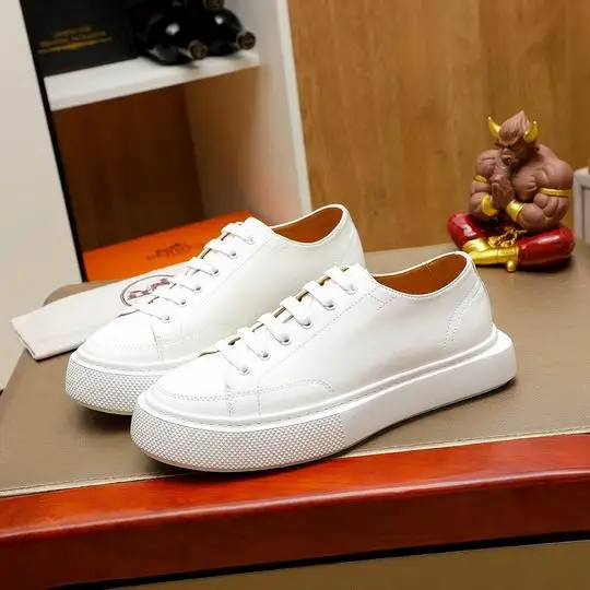 2025 Hermes Men Low Shoes 0628