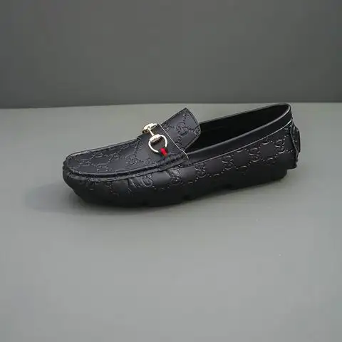 Gucci sz37-45 mnh0402