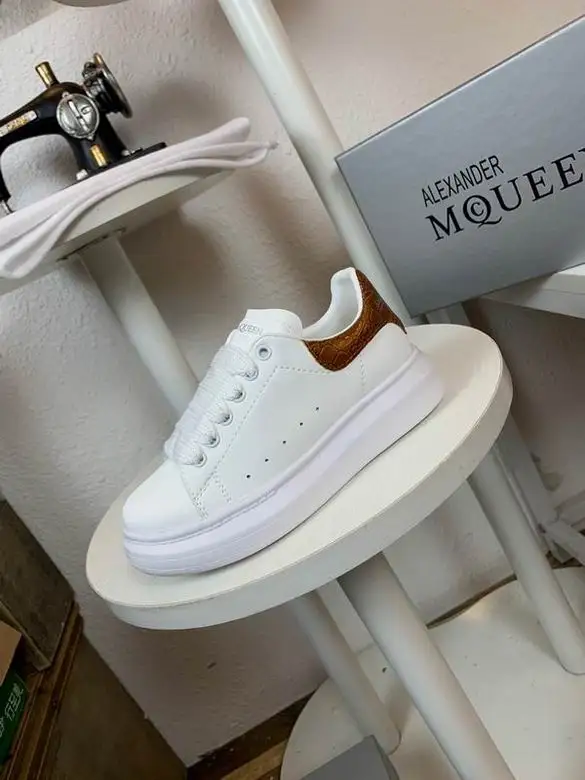 4 colors sz26-35 n1001