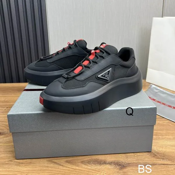 Gucci sz35-47 BS0604