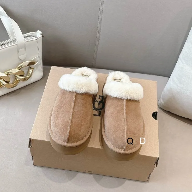 UGG sz35-40 GDT1002