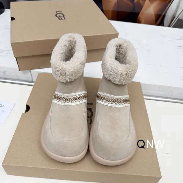 UGG sz35-40 N1148
