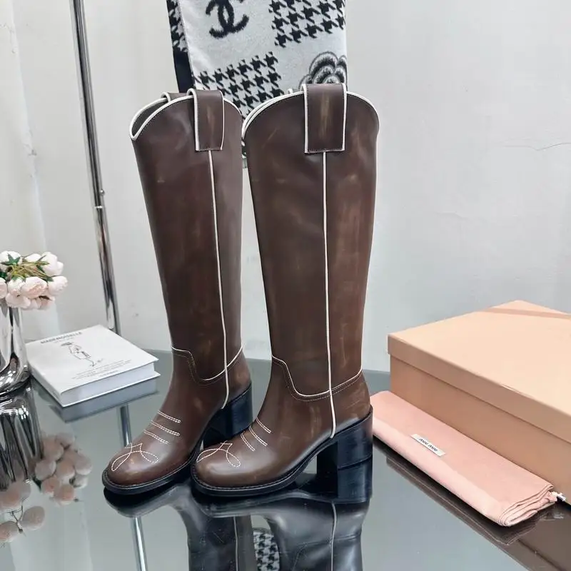 2024 Miumiu Female Boots 1024