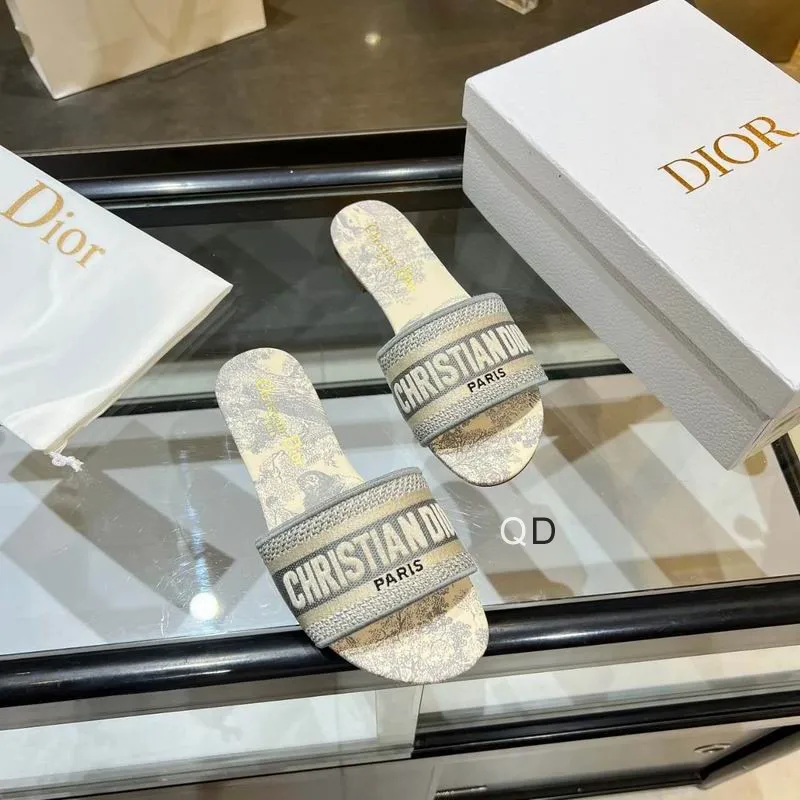 Dior slippers woman Ts