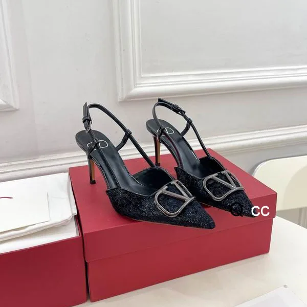 Valentino High heels Ts