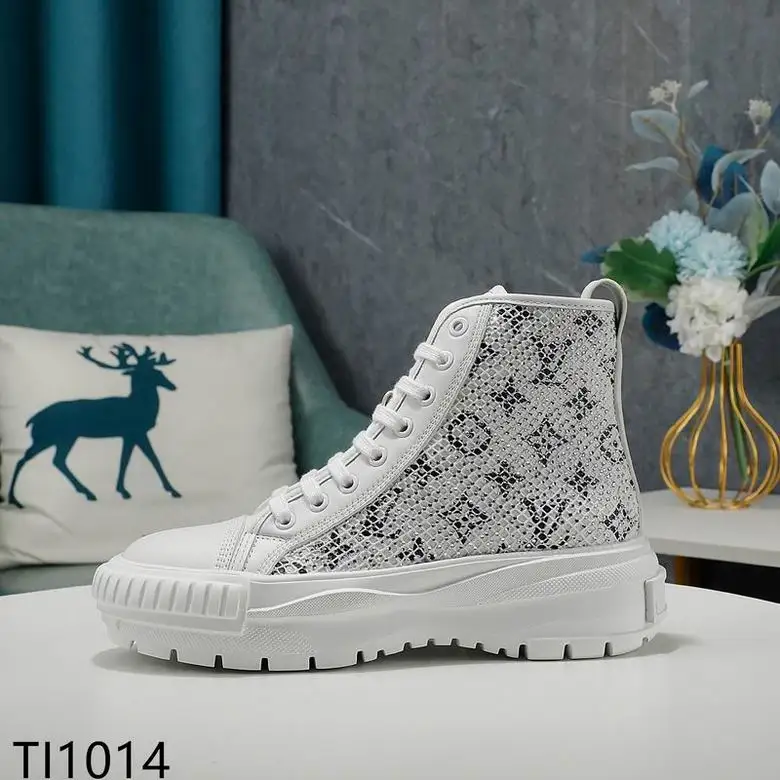 LV high Cut Women 0108