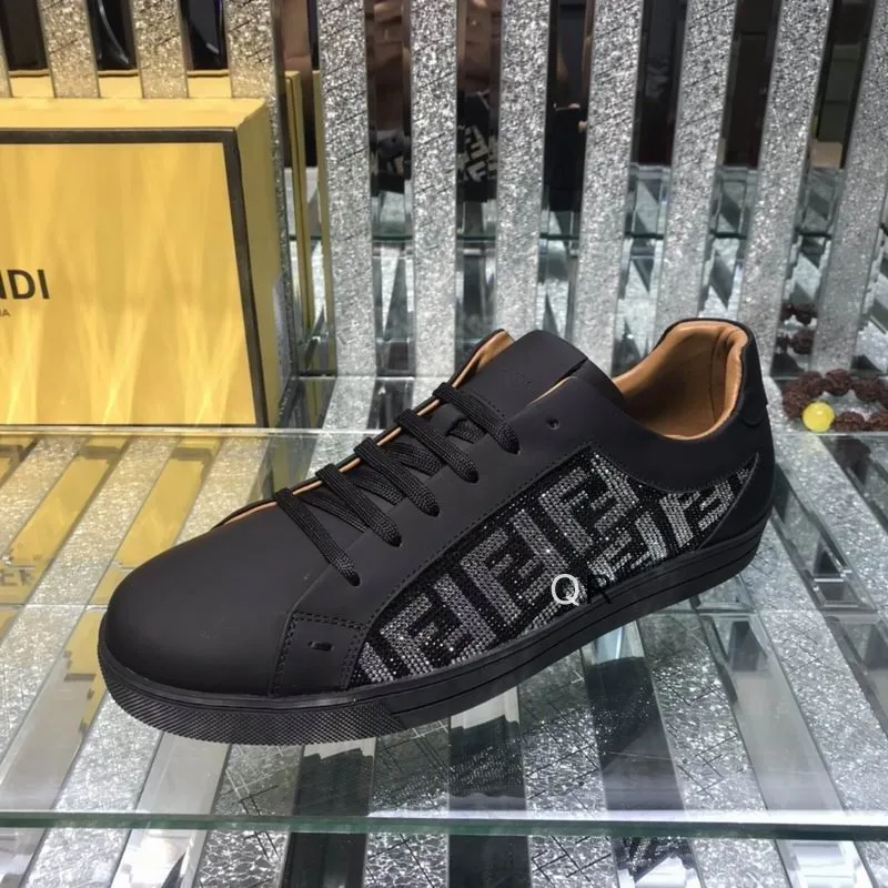 Fendi Low Cut Men Ts
